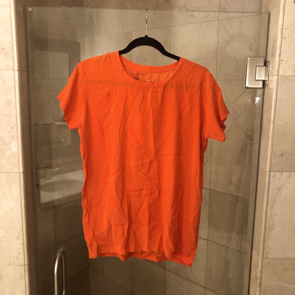 BNWOT Olympia Etal HELIX tee in Flame